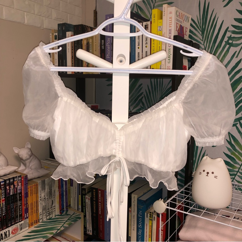 Tiger Mist | Cropped Puff Sleeve Top | White